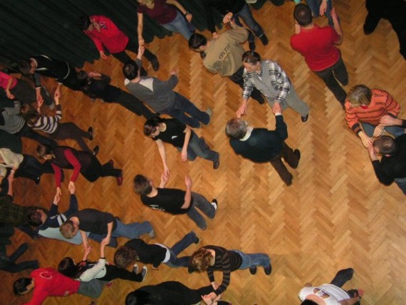 swing tečaj